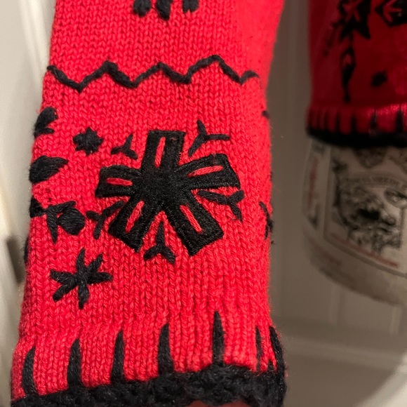 🎄VTG Christmas Sweater🎄 - Picture 2 of 7